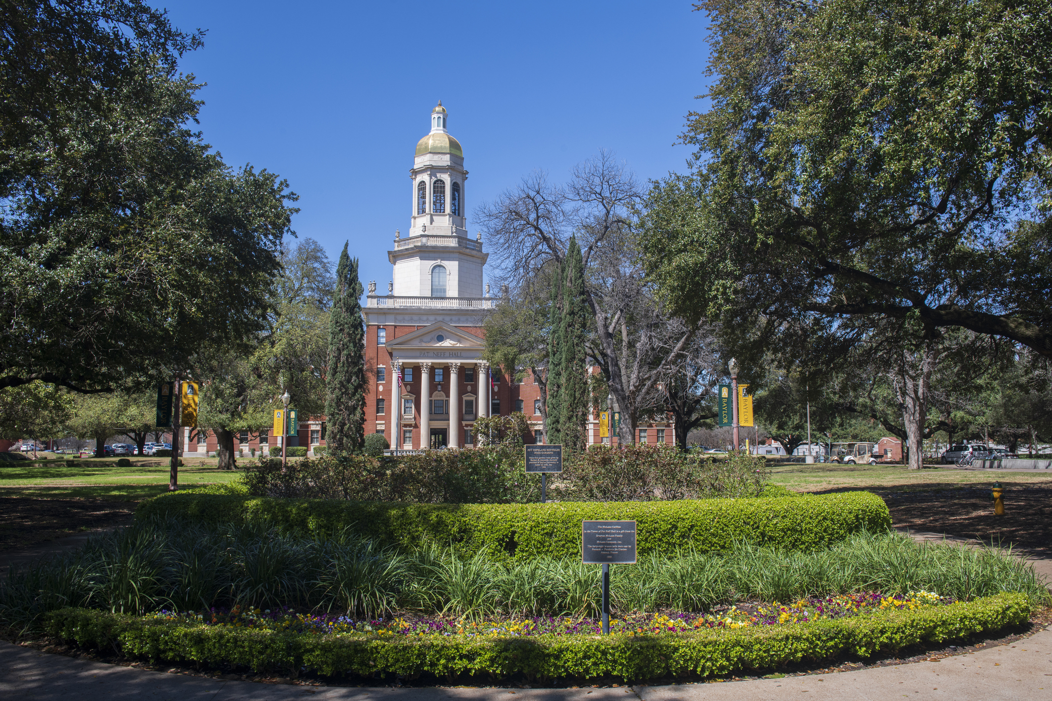 Baylor Campus - Pat Neff Hall