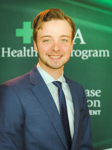 Headshot of Adam Bailey