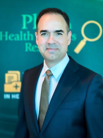 Headshot of Mark Barrera