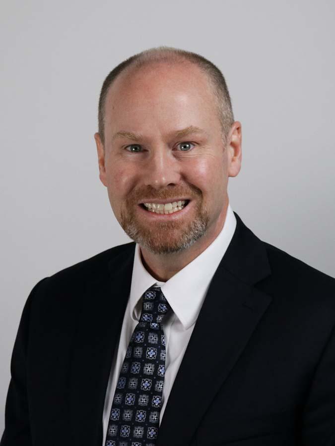 Headshot of Bradley Norris