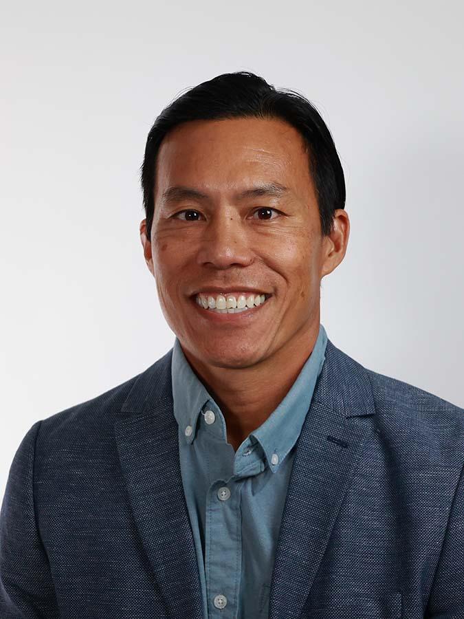Headshot of Kevin Hee