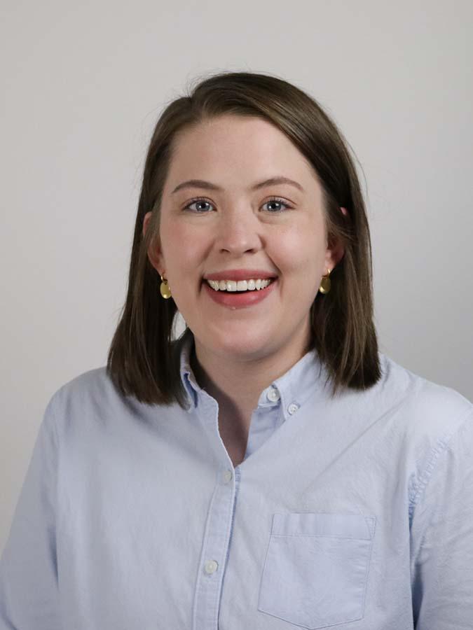 Headshot of Lauren Ross