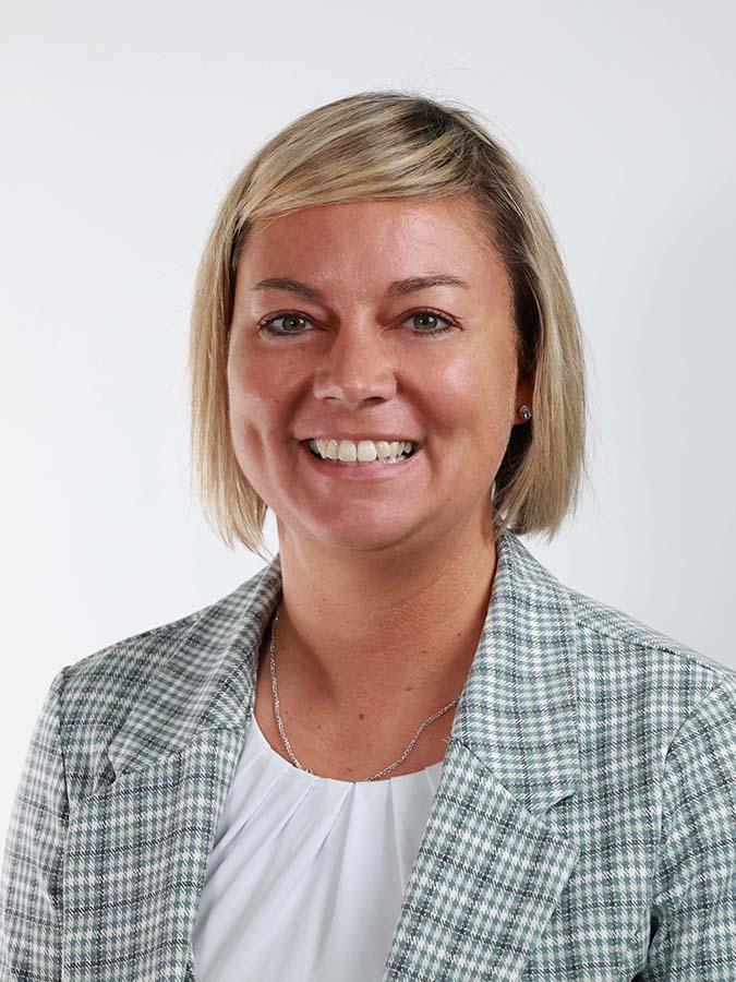 Headshot of Scharla Pogue