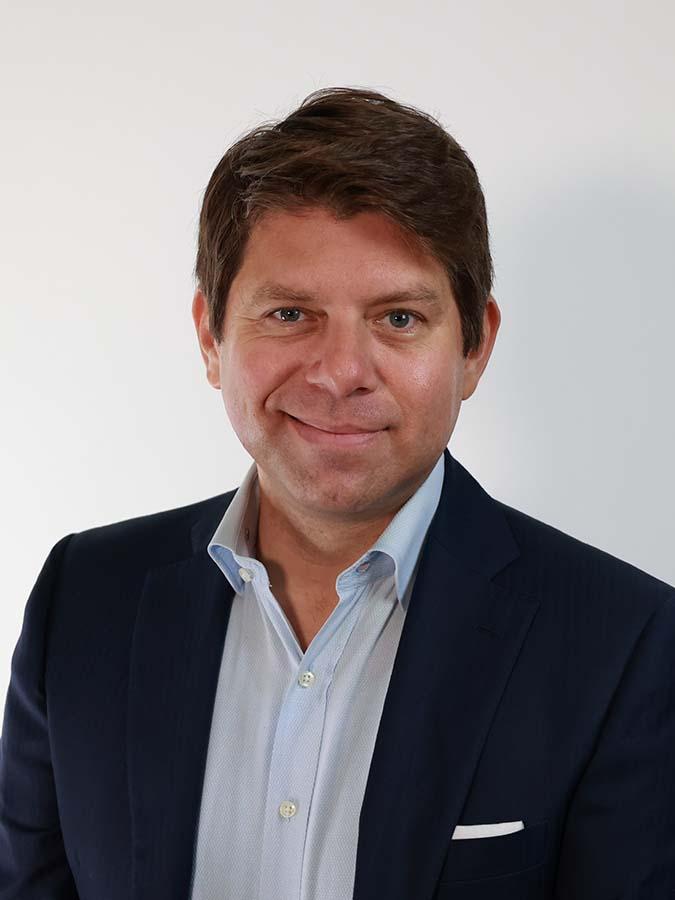 Headshot of Shaun Limbers