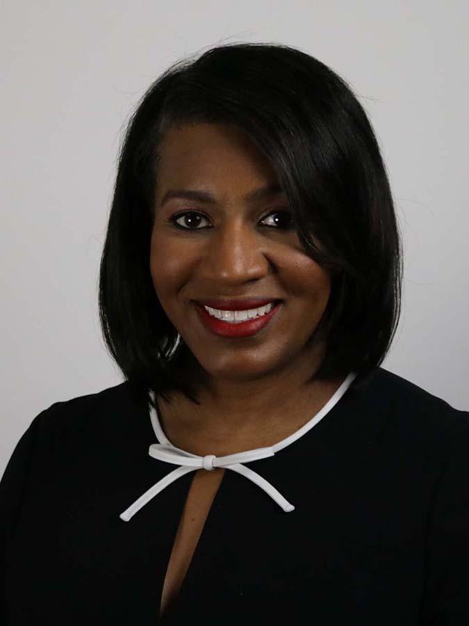 Headshot of Tyrha Lindsey-Warren