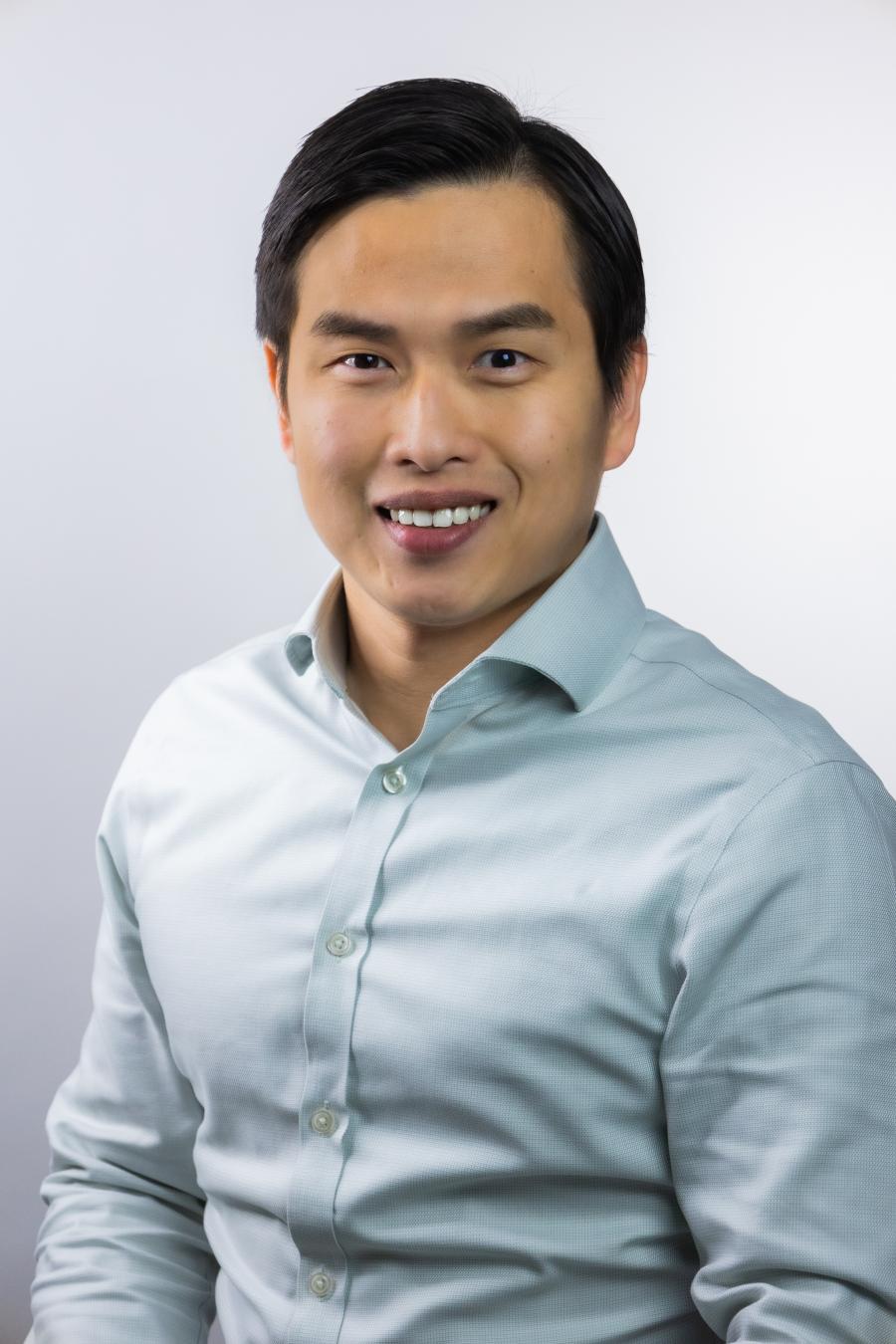 Headshot of Ryan Lee