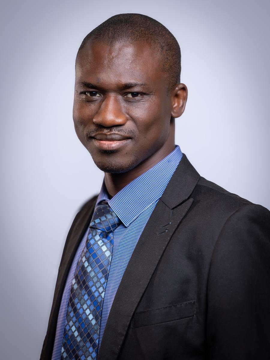 Emmanuel Ayaburi headshot