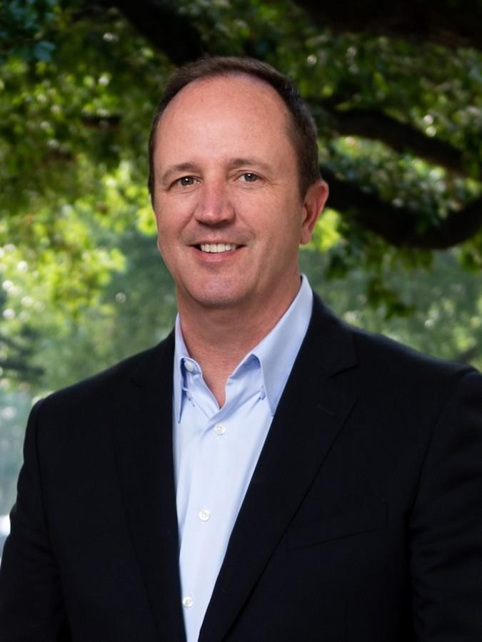Headshot of Chris Peterie