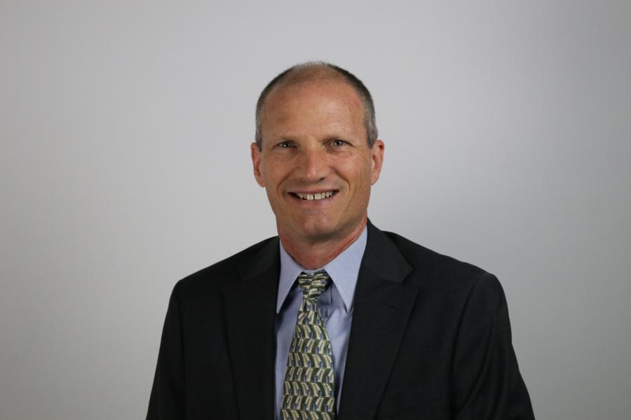 Anthony Lapes headshot