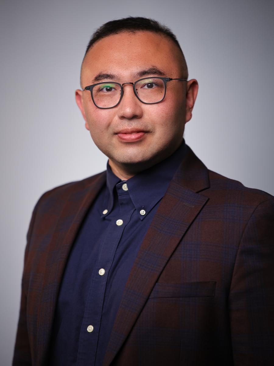 Dapeng Liu