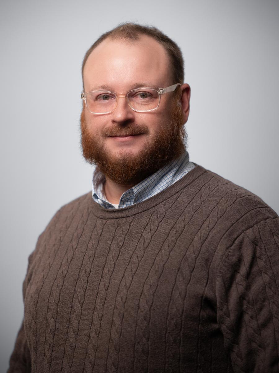 Jonathan Seward headshot
