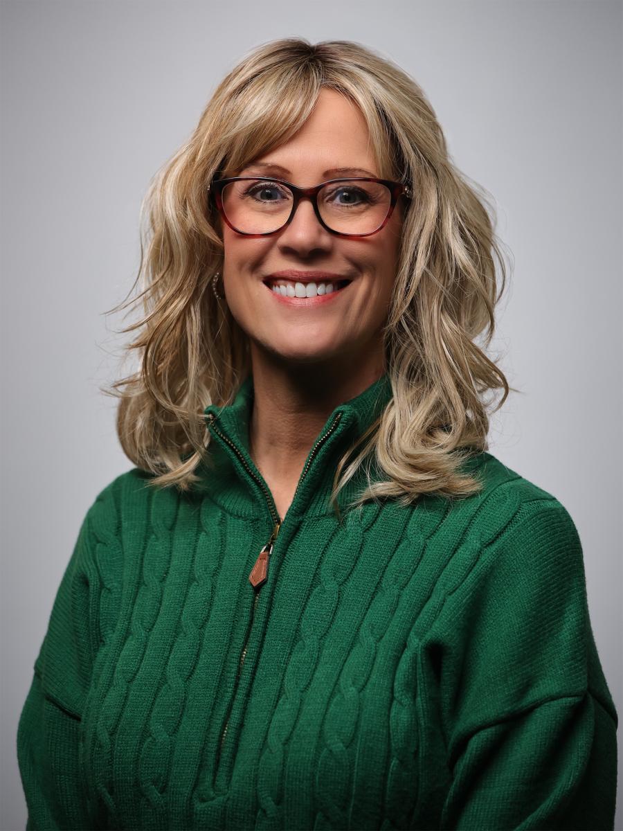 Lara Vaughan headshot