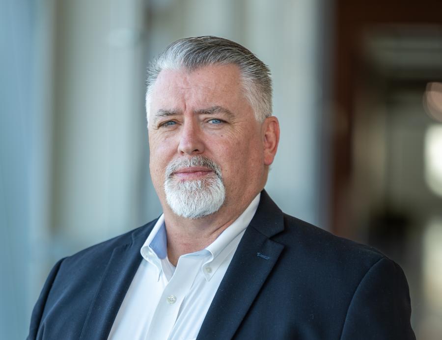 Terry Specht headshot