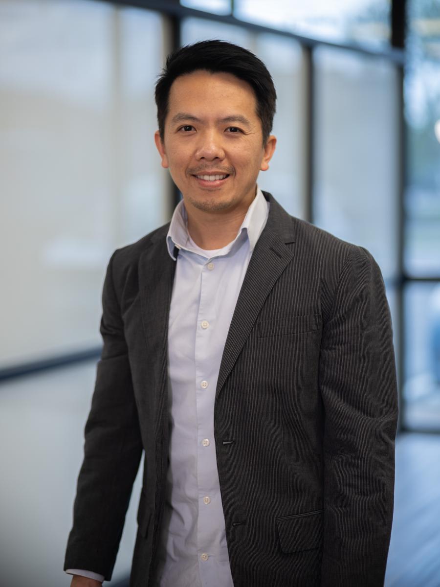 Trung Giang, MBA ’15 